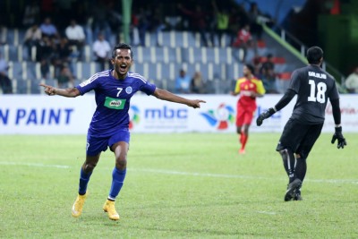 ހުއްދަ ނުހޯދައި މުބާރާތެއްގައި ކުޅުމުން ސެންޓޭއާއި ރިޒުވާނަށް ގައުމީ ޓީމުން ފުރުސަތު ގެއްލިއްޖެ