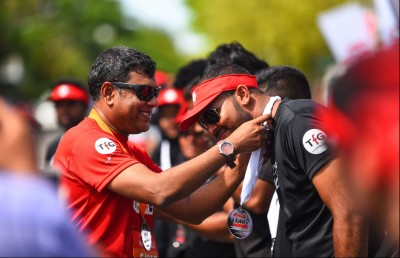 ކޮކާކޯލާ ލޯންގް ރަން: ފުރިހަމަ އިވެންޓެއް، "ޝުކުރިއްޔާ ޓީއެފްޖީ"!
