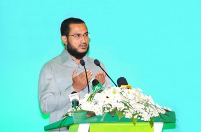 އީޔޫގެ ހުށަހެޅުމާ ދެކޮޅަށް ދިވެހިން ތެދުވާން ޖެހޭ: އިލްޔާސް