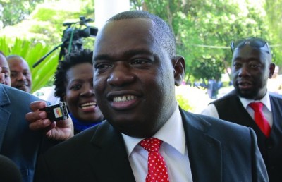 އަހަރުތަކަކަށް ފަހު ޒިމްބާބުވޭ ކޮމަންވެލްތަށް