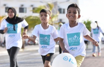 ޖަމިއްޔާތަކަށް ފައިސާ ހޯދައިދޭން ޖޭސީއައި މޯލްޑިވްސްގެ ހަރަކާތްތަކެއް
