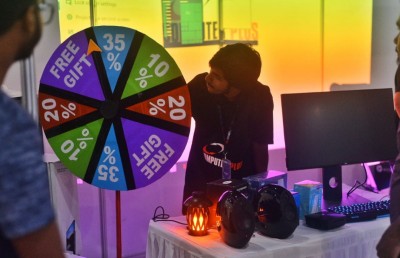 ކޮންޒިއުމާ ފެއާ ފަށައިފި، ކޮންމެ ގަޑިއިރަކުން އިނާމެއް!