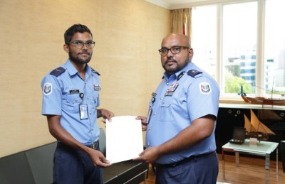 ކުޑަކުއްޖާ ސަލާމަތްކުރި ފުލުސް މީހާގެ އަގުވަޒަންކޮށްފި