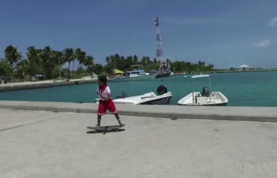 ކާއްޓާއި ދިއްގާދަނޑީގެ އެހީގައި ގޮއިދޫން ކުޅިވަރުގައި ކުރި ދަތުރު