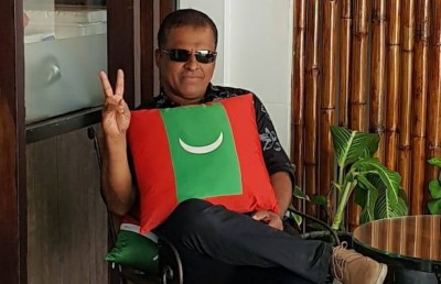 އުމަރު އިޒް ބެކް