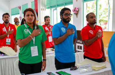 ކުޅިވަރުގެ އިސްވެރިންގެ ޖަލްސާ ކުޅިވަރުގެ މާހައުލެއްގައި
