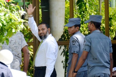 ޝައިހު އިމްރާން ގޭބަންދަށް ބަދަލުކޮށްފި