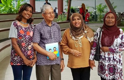 ގޯނާތަކަށް ކުދިން ހޭލުންތެރި ކުރުވަން ހާއްސަ ފޮތެއް ނެރެފި