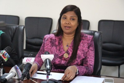 މާލޭގެ ސްކޫލުތަކުގެ ގްރޭޑް އެކަކަށް ވަނުމަށް 2،200 ދަރިވަރަކު ހުށަހަޅާފައިވޭ: މިނިސްޓަރު