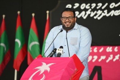 ސިޔާސީ ބޭފުޅުން ޖަލުގައި ބަންދު ކުރާ ތަނަށް އަދީބު ބަދަލު ކުރަން އަމުރުކޮށްފި