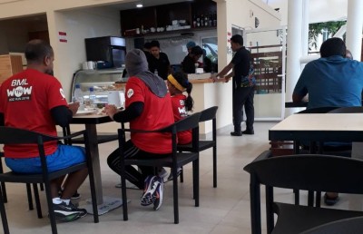 އާ ހާބަރު ފުޑް ކޯޓުގެ ފުރަތަމަ ކެފޭ ހުޅުވައިފި