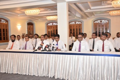 ރައީސް ޔާމީން ކޯލިޝަންގެ މަޖިލީސް މެމްބަރުންނާ ބައްދަލުކުރައްވައިފި
