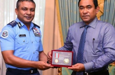 ހުސައިން ވަހީދު ޔޫތަށް، ނާއިފް ހައުސިންއަށް ބަދަލުކޮށްފި