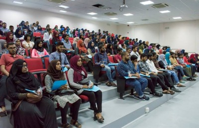 މަތީ ތައުލީމުގެ ފެންވަރާ މެދު ސުވާލު!