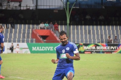 ކެޕްޓަން އަޑޭގެ ލަނޑުން މޮޅުވެ ނިއު އަލުން އެއް ވަނައަށް