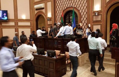 ވެރިކަމުގެ ނިޒާމެއް ނޫން، މައްސަލައަކީ މިއީ!