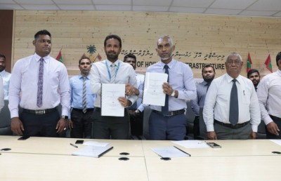 އާޓިފިޝަލް ބީޗް ތަރައްގީކުރަން 13 މިލިއަން ރުފިޔާއަށް އެމްޓީސީސީއަށް