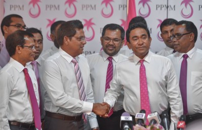 މިތިބީ ވަރަށް އުފަލުން، ރައީސް ޔާމީނާ ވާދަކުރެވޭނެ މީހަކު ނެތް: މޫސަ