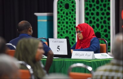 ފިތުރު ޒަކާތް ބަލައިގަންނަން ފަށައިފި