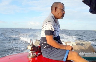 ޝަކުވާއަކާ ނުލައި: ތުރުތުރުއެޅިޔަސް ގަދަ ހިތްވަރު