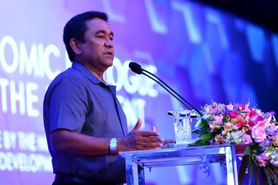"ކުދިކުދި ކަންކަމުގައި ކުދި ގައުމުތަކާމެދު އދ. އިން އަމަލު ކުރަނީ އިންސާފުން ބޭރުން"