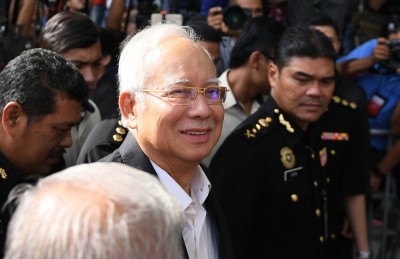 ނަޖީބާ ގުޅުންހުރި ތަންތަނުން 25 މިލިއަން ޑޮލަރު ހޯދައިފި