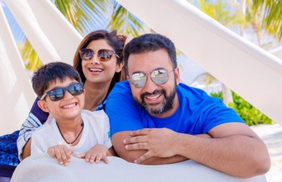 ޝިލްޕާ ޝެޓީ ބެހީ "އަގުހެޔޮ" ދޮންކެޔޮ ކަމަށް ބުނެ ފާޑު ކިޔައިފި