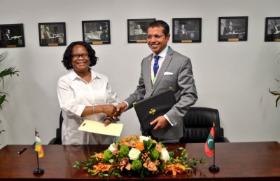 ރާއްޖެ-ސެންޓްރަލް އެފްރިކަން ރިޕަބްލިކުން ގުޅުން ގާއިމްކޮށްފި