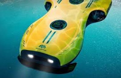ޑްރޯންގައި 100 މީޓަރު އަޑިއަށް