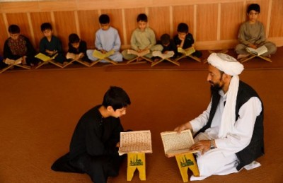ބައެއް ސޫރަތްތައް ފަށާފައިވާ އަކުރުތަކުގެ މާނަ އަކީ ކޮބާ؟