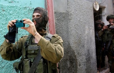 ޑިއުޓީގައި ތިބޭ އިޒްރޭލް ސިފައިންގެ ފޮޓޯ ނެގުން މަނާ