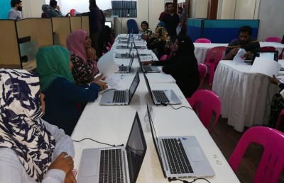 އެއް ދުވަހުން ލައިސަންސް ލިބޭ ޕްރޮގްރާމްގައި 746 މީހަކަށް ލައިސަންސް ދީފި