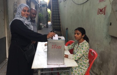 ނަޝީދުގެ ސަޕޯޓަރުންނަށް ނަފުރަތާއި ރުޅިވެރިކަމުގެ ދުވަހެއް