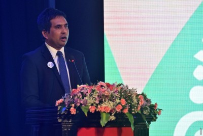 ކަނޑު އުޅަނދުފަހަރުގެ ސަލާމަތަށް ޓަކައި ކެޕްޓަނުންގެ ލައިސެންސް އެއްކޮށް ހިފަހައްޓަން ޖެހިދާނެ: ސައީދު