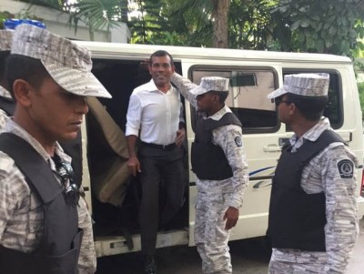 ނާރުގެ ޑޮކްޓަރަކަށް ދެއްކުމަށް ރައީސް ނަޝީދު އޭޑީކޭއަށް ގެންގޮސްފި