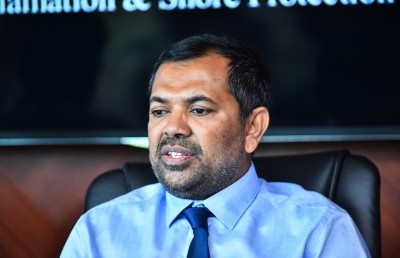 ފަރެސްމާތޮޑާގައި އެއާޕޯޓު އަޅާ ބިން ހިއްކަން ހަވާލުކޮށްފި