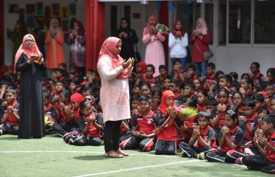 "މީމިސް" މަސައްކަަތް ނުކުރާތީ ޓީޗަރުން ޝަކުވާކުރަނީ