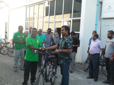އިރުގެ އަވިން ޗާޖްކުރާ ބައިސްކަލްތަކެއް އީޕީއޭއަށް ދީފި