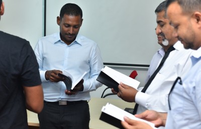ގާނޫނީ ބަސްތަކުގެ ރަދީފެއް ނެރެފި