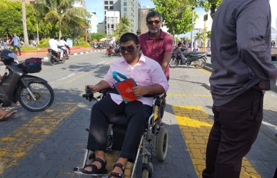 ދިރާގުން، ކުޑަކުދިންނަށް އީދު ހަދިޔާ ބަހައިފި