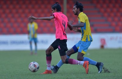 ޔޫވީ ބަލިކޮށް ވެލެންސިއާ އަށް ހިތްހަަމަޖެހުމެއް