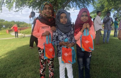 ދިރާގުން، ކުޑަކުދިންނަށް އީދު ހަދިޔާ ބަހައިފި