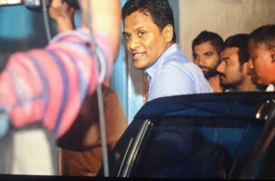 ގޭންގުތަކުގައި ޓެގް އަޅުވައި ގައުމު އަމާން ކުރާނަން: އުމަރު
