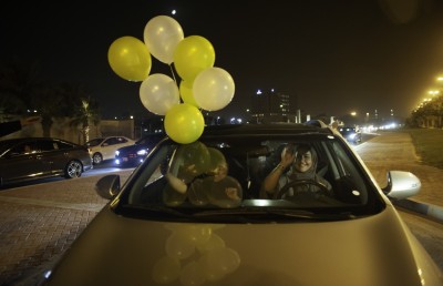 ސައުދީ އަށް ބޮޑު ބަދަލެއް: އަންހެނުން ކާރު ދުއްވަން ފަށައިފި