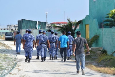 ފުލުހުން މެދުވެރިކޮށް، ގުޅީފަޅު ދައުލަތަށް ނަގައިފި