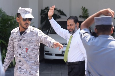 އިމްރާން ގޭބަންދަށް ބަދަލުކޮށްފި