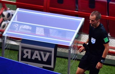 ވީއޭއާރާ މެދު ފީފާ އޮތީ ހިތްހަމަޖެހިފައި: ކޮލީނާ