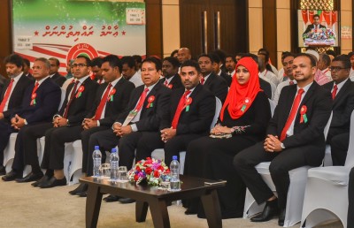 އިބޫއާ އެކު ޖޭޕީން ރަނިންމޭޓަކަށް ނަގާނީ ކާކު؟