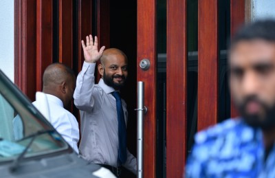 ފާރިސްގެ މައްޗަށް ކުރާ ޝަހްސު އޮޅުވާލުމުގެ ދައުވާގެ ހުކުމް މިރޭ އިއްވަނީ