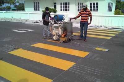 ވިލުފުށި މަގުތަކުގައި ތާރު އަޅައި ނިންމާލައިފި